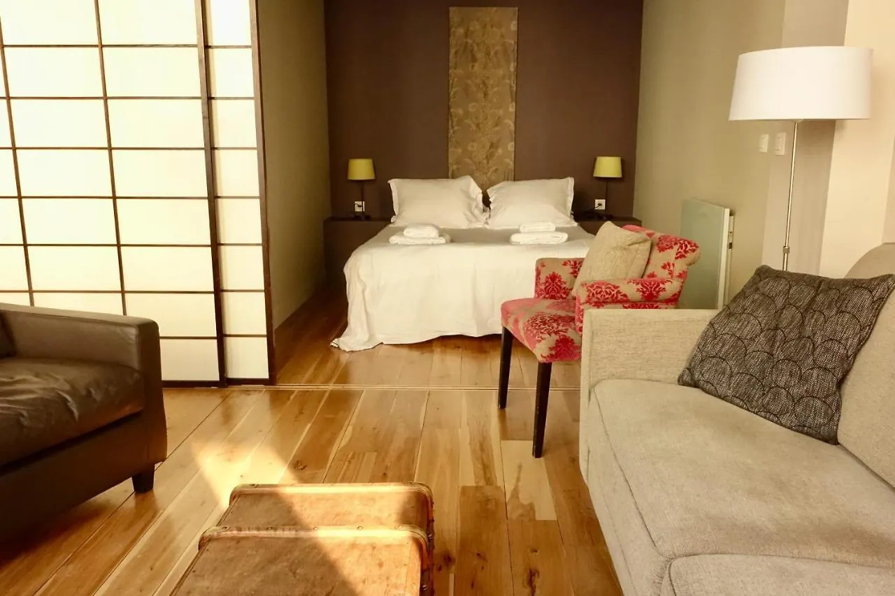 Apartment Louvre 3 Bedroom Pad A Terre Deluxe Aircon